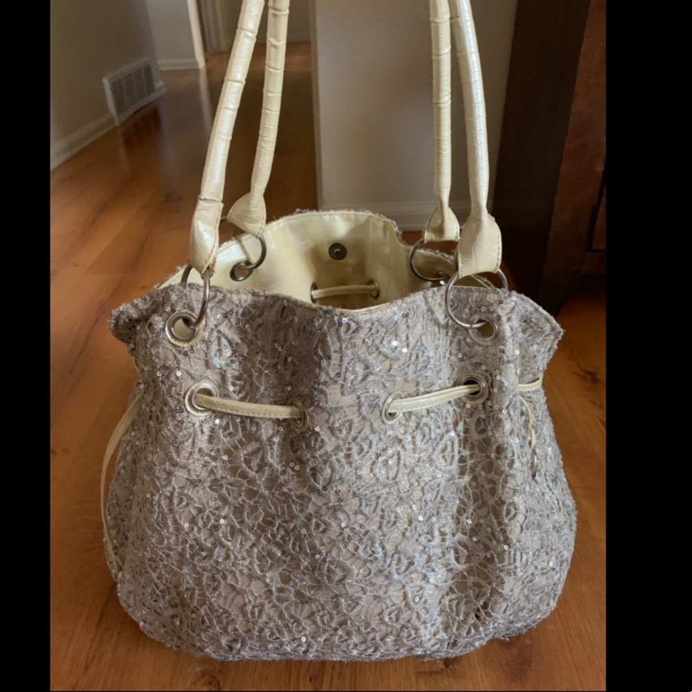 BKE Purse